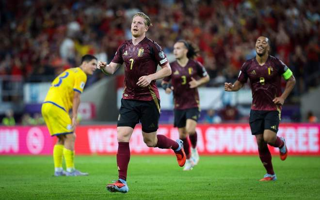 丹麦完胜拜仁，德布劳内高光表现