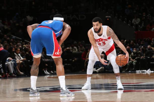 辽宁队力克青岛队，范弗利特刷新纪录