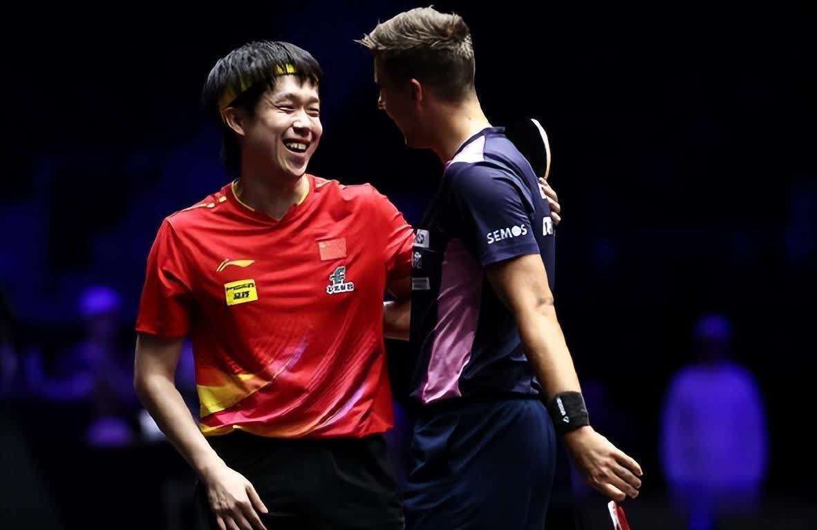 韩国乒乓球队鏖战日本乒乓球队，王皓打破历史纪录