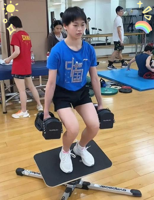 快闪惊艳！选手瞬间爆发能量