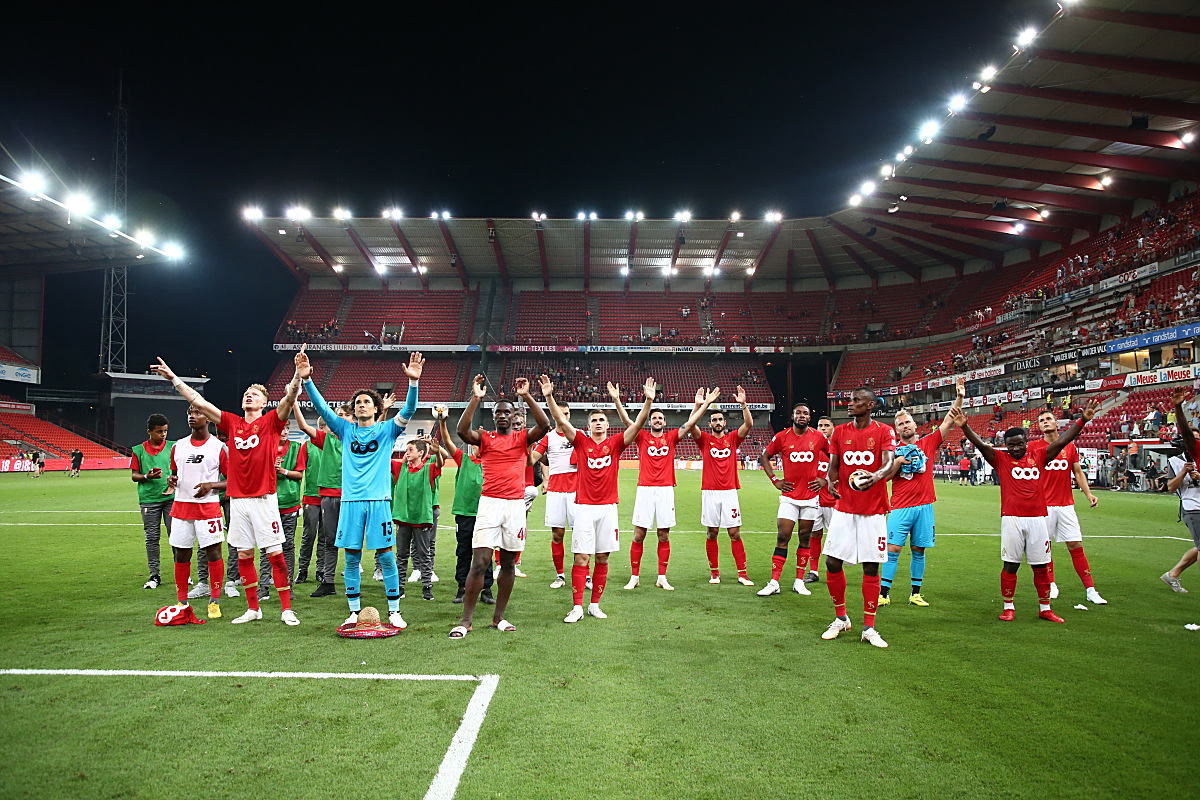 利物浦球员备战士气高昂，备战冠军之战全力